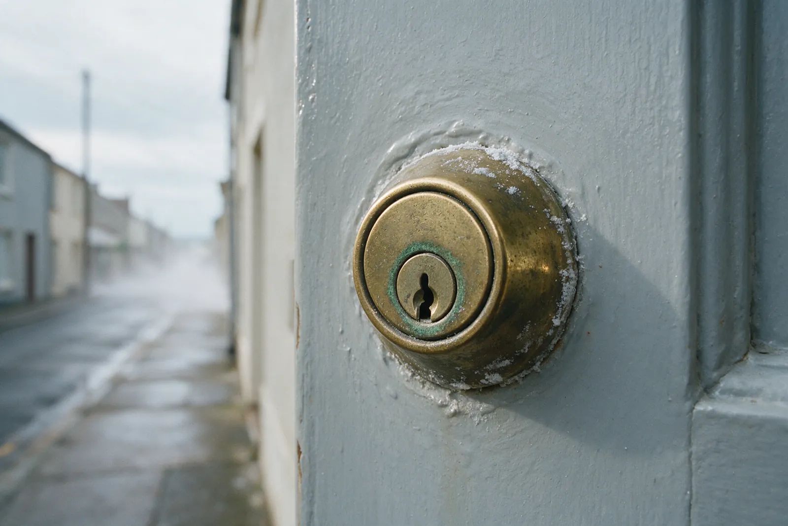 Why Locks Die Faster West of Twin Peaks